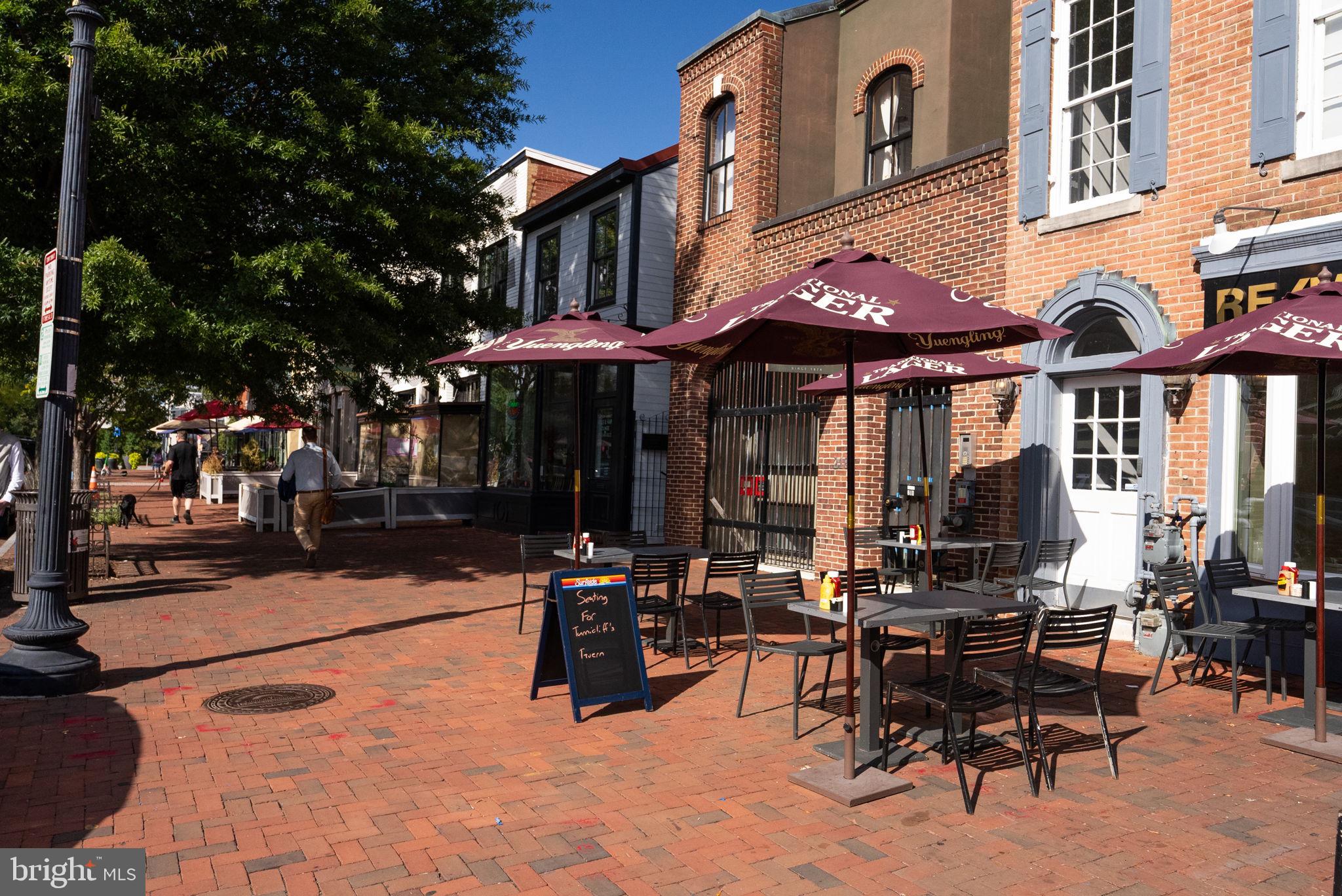 649 C Street Southeast, Unit 304 Washington, DC 20003 - Photo 32 of 37 a view of a building with sitting area