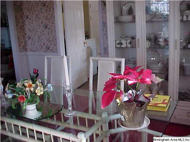515 Hillyer High Road Anniston, AL 36207 - Photo 3 of 32