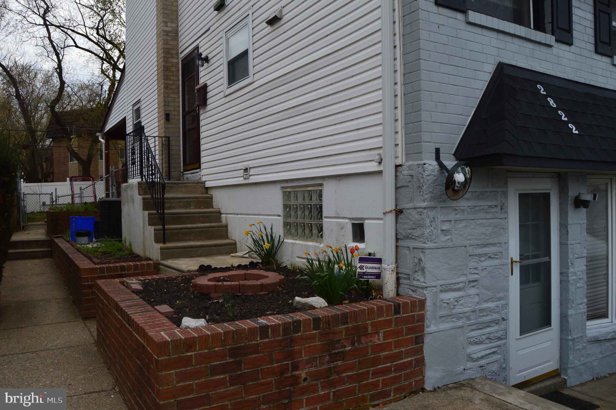 2822 Shelly Road Philadelphia, PA 19152 - Photo 2 of 27 Gallery Image 2