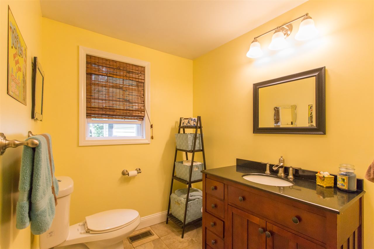 65 Davis Road Merrimack, NH 03054 - Photo 21 of 33