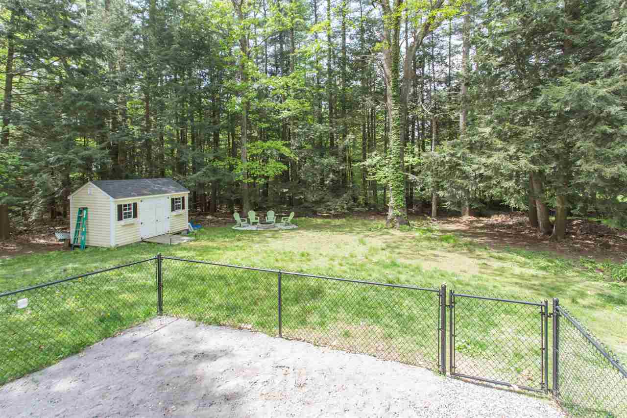 65 Davis Road Merrimack, NH 03054 - Photo 5 of 33