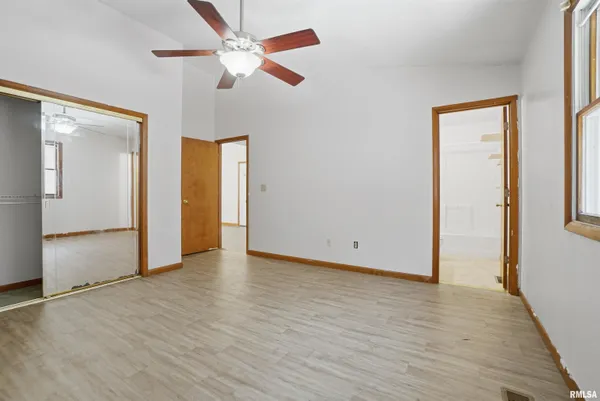 $136,000 | 112 A Grandview Circle, Eureka, IL 61530