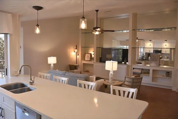 $383,900 | 1101 Sun Terrace Court, Palm Beach Gardens, FL 33403