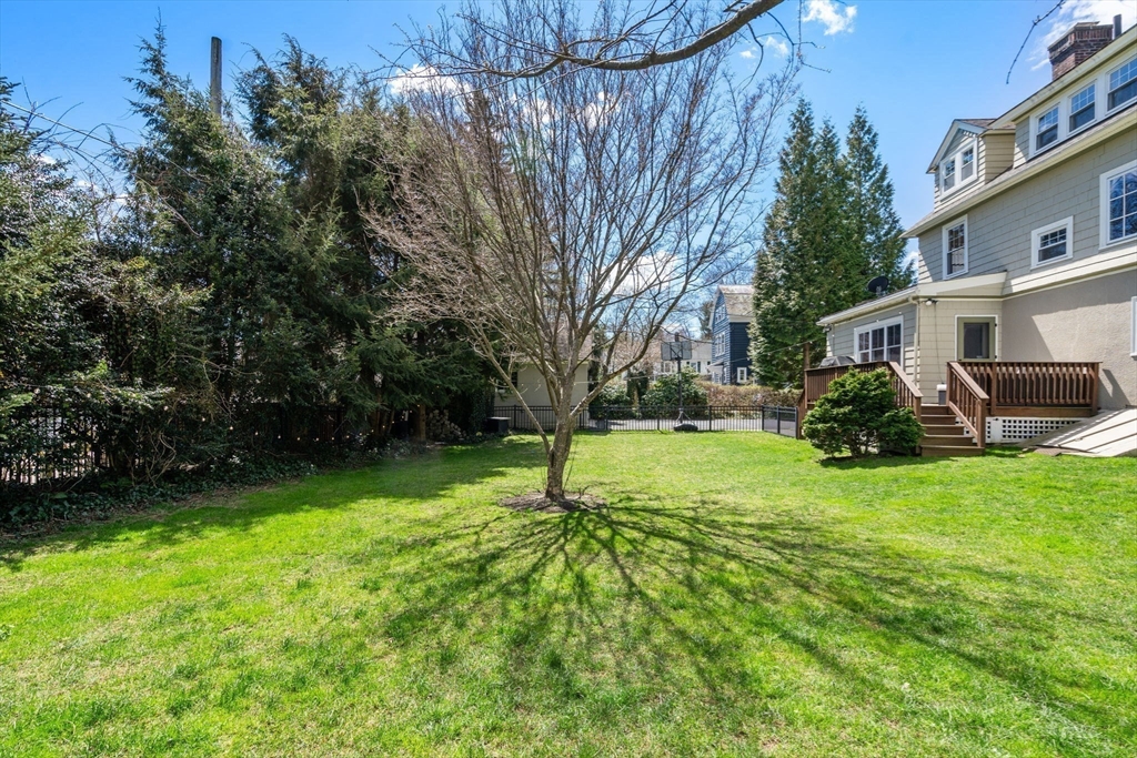 6 Laconia Road Worcester, MA 01609 - Photo 33 of 35 Gallery Image 33