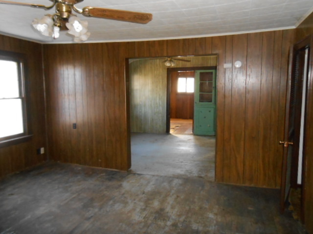 255 West Cermak Road Braidwood, IL 60408 - Photo 12 of 16