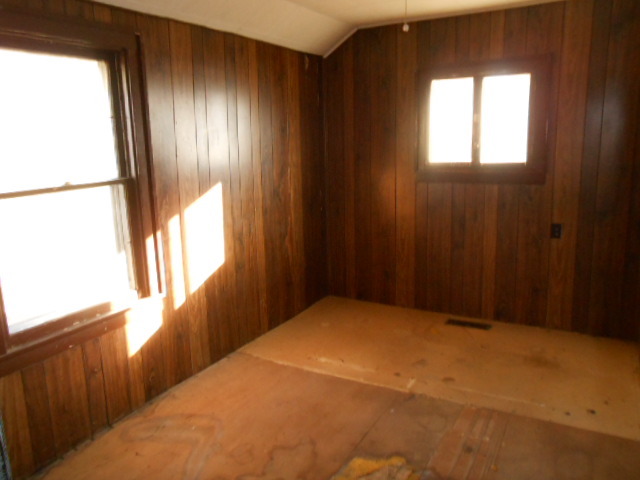 255 West Cermak Road Braidwood, IL 60408 - Photo 8 of 16