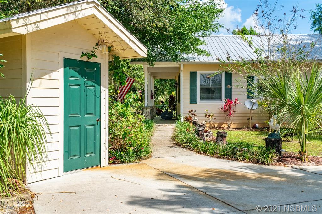 4445 Cow Creek Road Edgewater, FL 32141 - Photo 5 of 40 Gallery Image 5