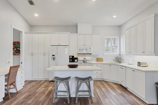 $6,200 | 5445 46th Court West, Bradenton, FL 34210