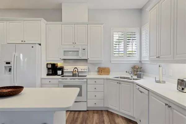 $6,200 | 5445 46th Court West, Bradenton, FL 34210