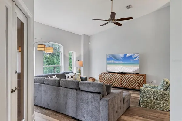 $6,200 | 5445 46th Court West, Bradenton, FL 34210