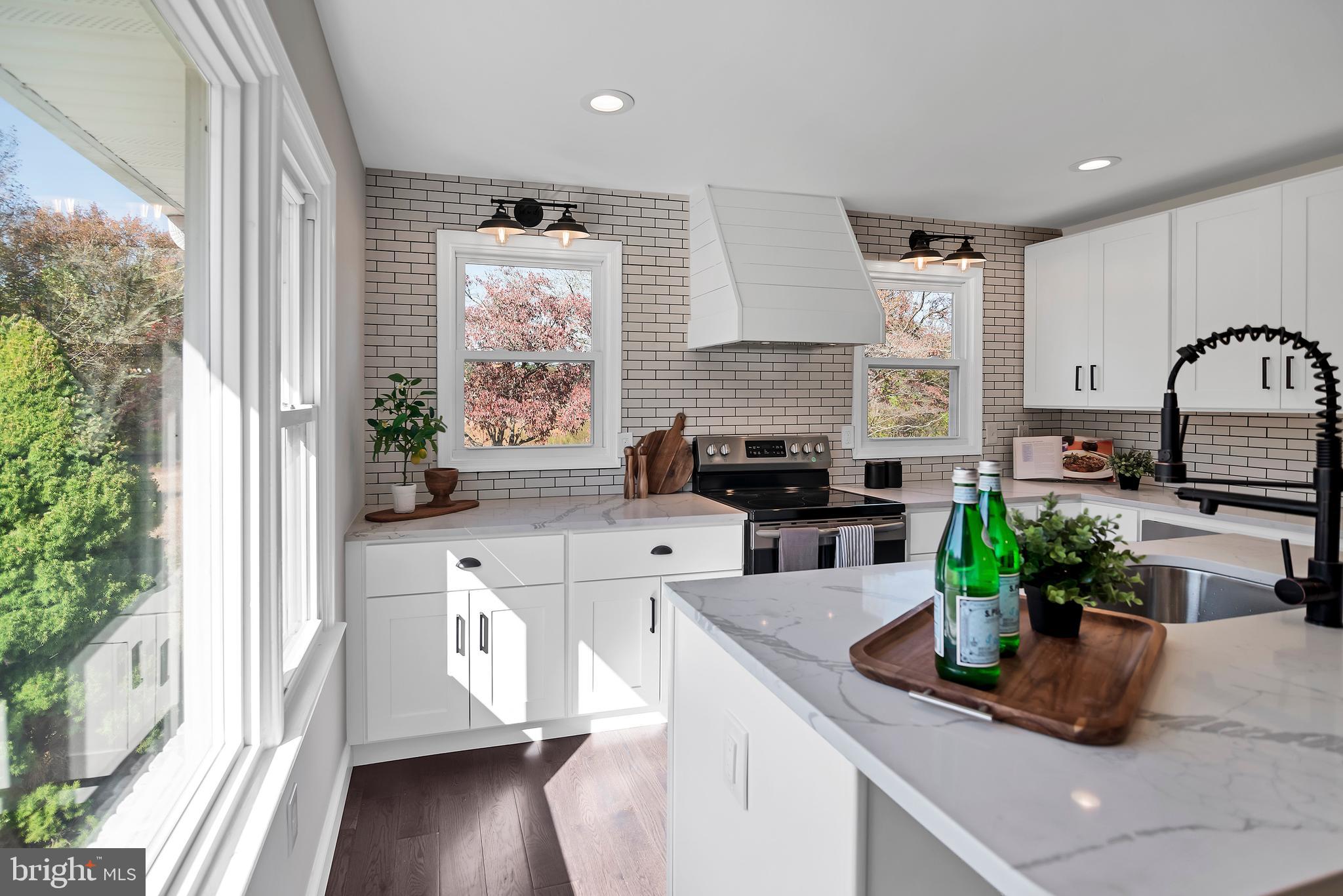 6141 Solomons Island Road Tracys Landing, MD 20779 - Photo 11 of 68 Gallery Image 11