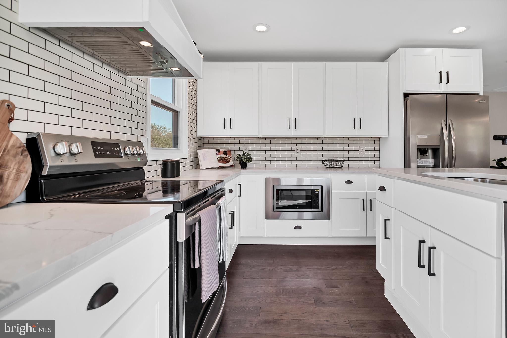 6141 Solomons Island Road Tracys Landing, MD 20779 - Photo 16 of 68 Gallery Image 16