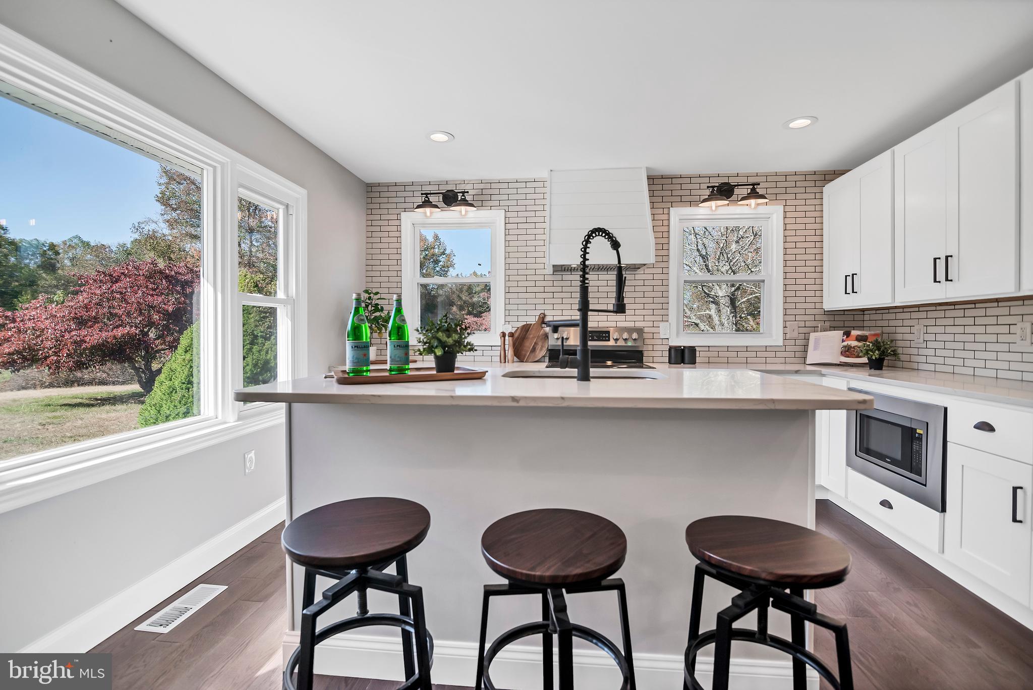 6141 Solomons Island Road Tracys Landing, MD 20779 - Photo 21 of 68 Gallery Image 21