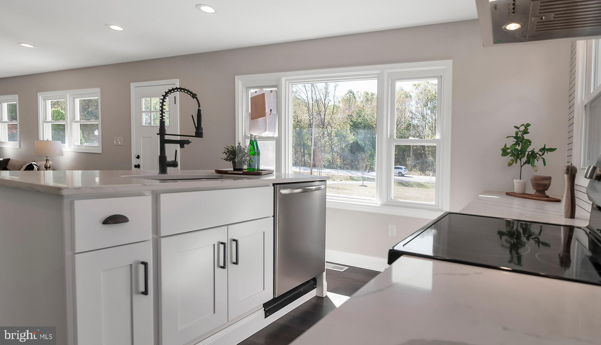 6141 Solomons Island Road Tracys Landing, MD 20779 - Photo 10 of 68 Gallery Image 10