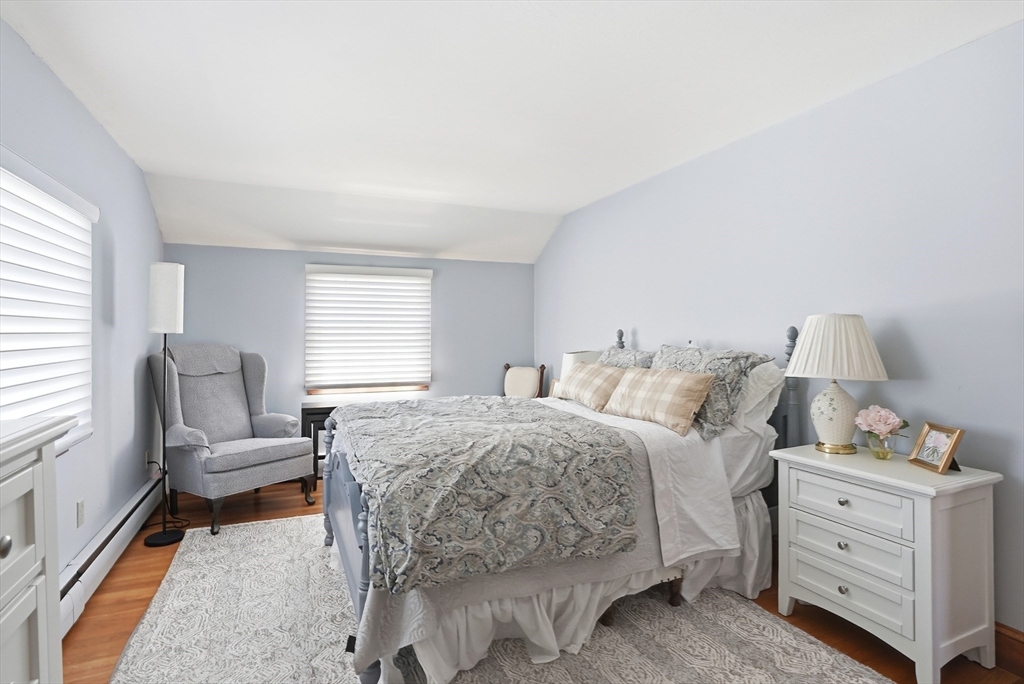 9 Doris Road Braintree, MA 02184 - Photo 7 of 24
