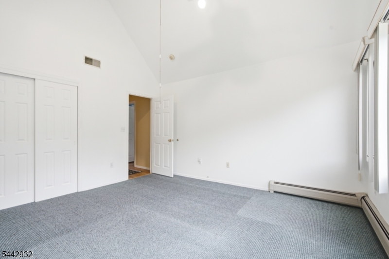 37 Continental Road Morris Plains, NJ 07950 - Photo 27 of 42