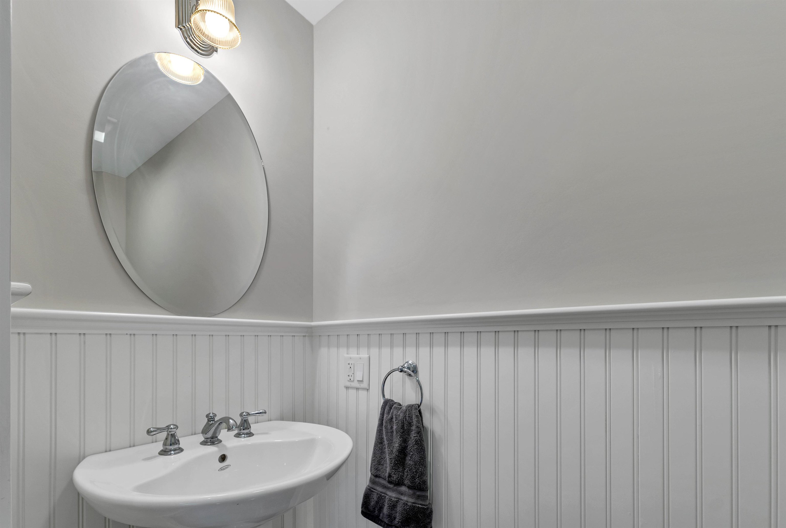 291 Hard Road Hartford, VT 05059 - Photo 23 of 41 Gallery Image 23