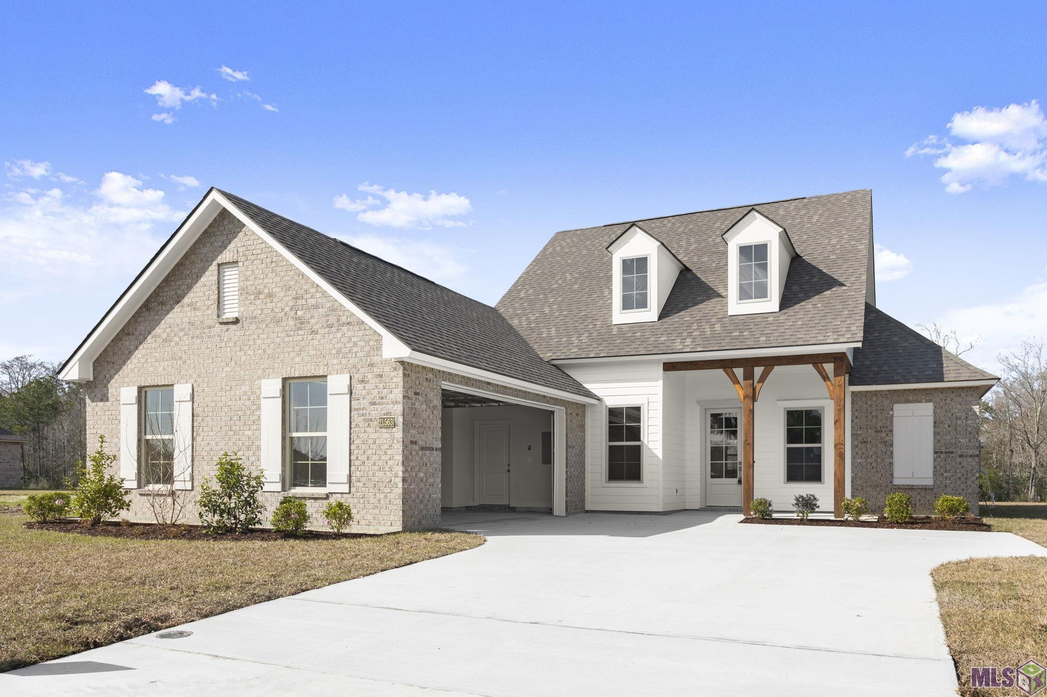 21563 Yellow Fin Drive Springfield, LA 70462 - Photo 2 of 4