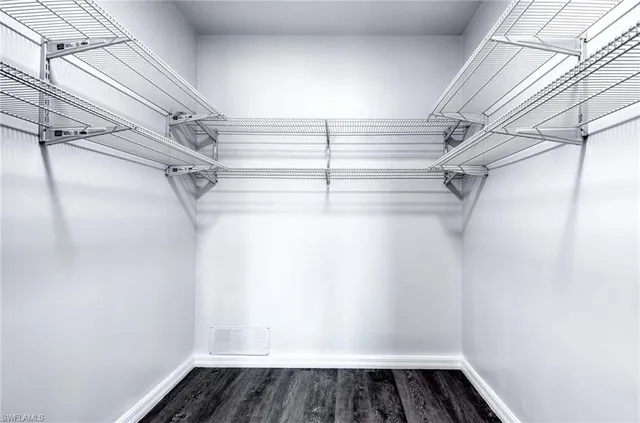 $259,900 | 2642 Kings Lake Boulevard, Unit 102, Naples, FL 34112