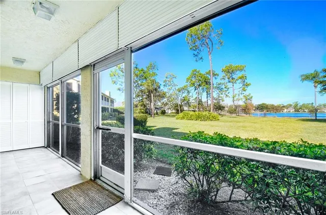 $259,900 | 2642 Kings Lake Boulevard, Unit 102, Naples, FL 34112