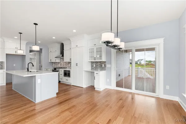 $724,900 | Undisclosed Address, Onondaga, NY 13215