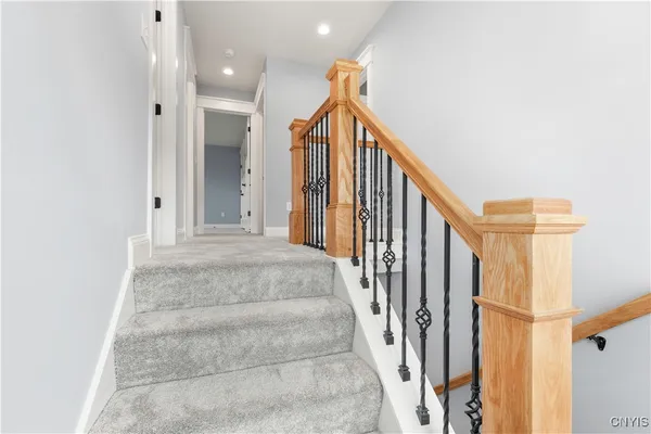 $724,900 | Undisclosed Address, Onondaga, NY 13215