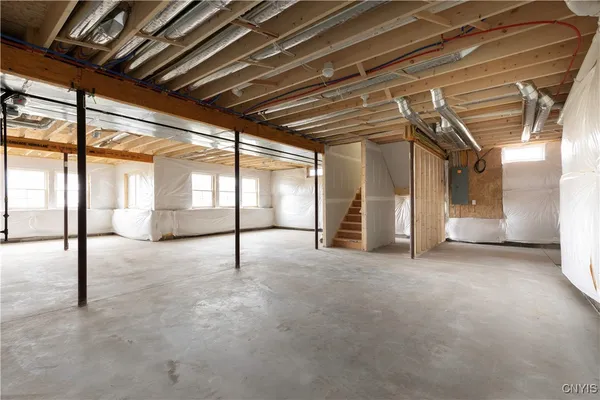 $724,900 | Undisclosed Address, Onondaga, NY 13215
