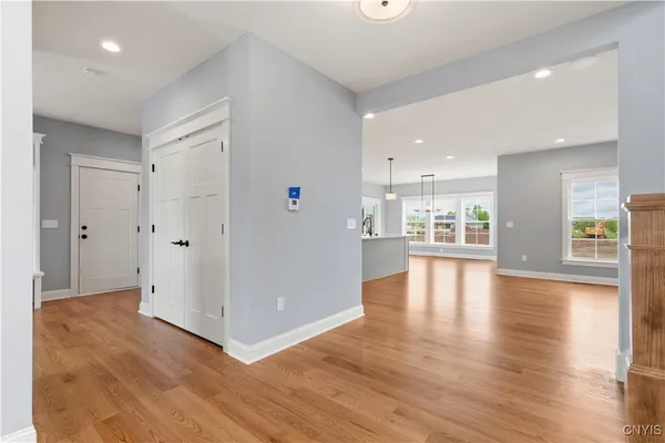 $724,900 | Undisclosed Address, Onondaga, NY 13215