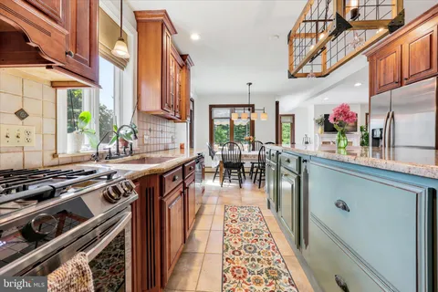 $980,000 | 1622 Jarrettown Road, Dresher, PA 19025