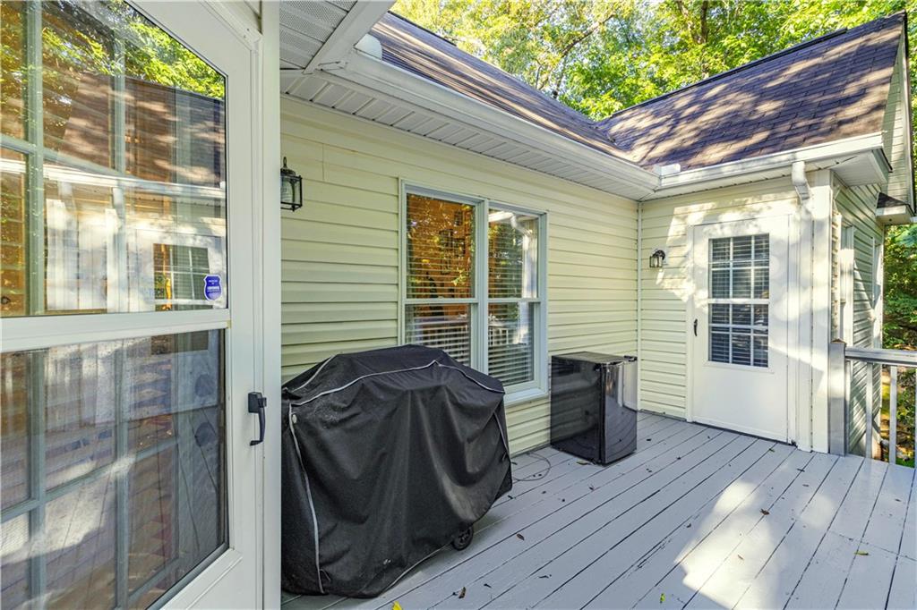137 Hunters Trail Calhoun, GA 30701 - Photo 27 of 33 a view of deck with patio