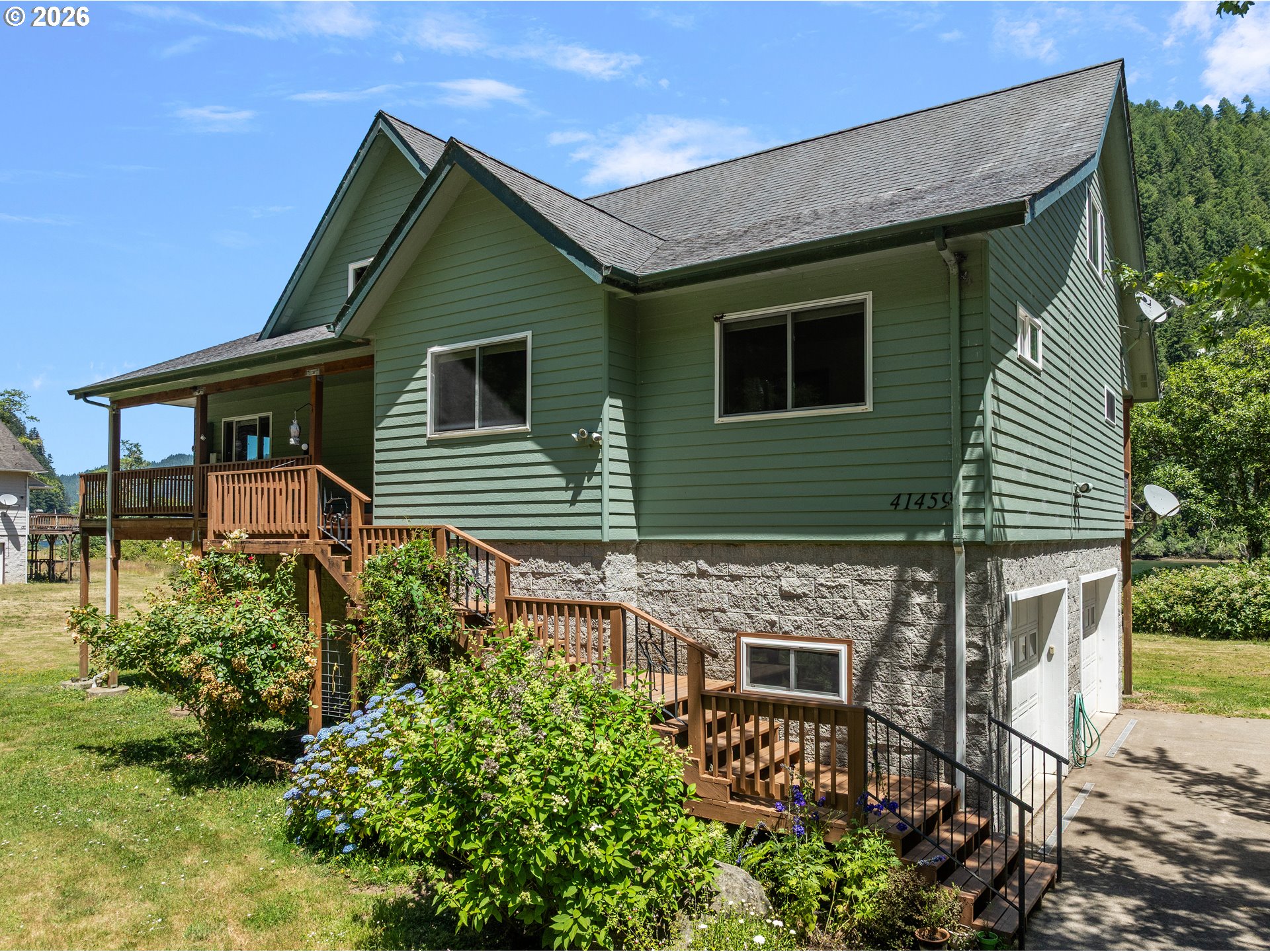 41459 Highway 38 Reedsport, OR 97467 - Photo 2 of 48 Main Residence