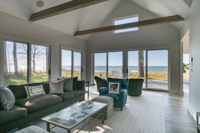 $6,750,000 | 2526 Lakeshore Drive, Fennville, MI 49408
