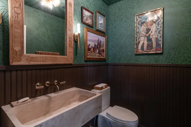 $6,750,000 | 2526 Lakeshore Drive, Fennville, MI 49408