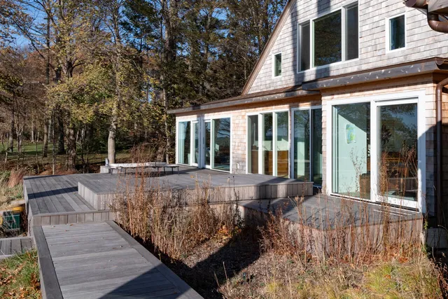 $6,750,000 | 2526 Lakeshore Drive, Fennville, MI 49408