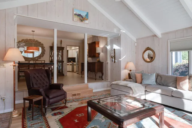 $6,750,000 | 2526 Lakeshore Drive, Fennville, MI 49408