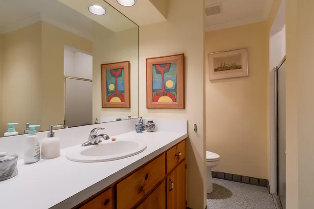 $6,750,000 | 2526 Lakeshore Drive, Fennville, MI 49408