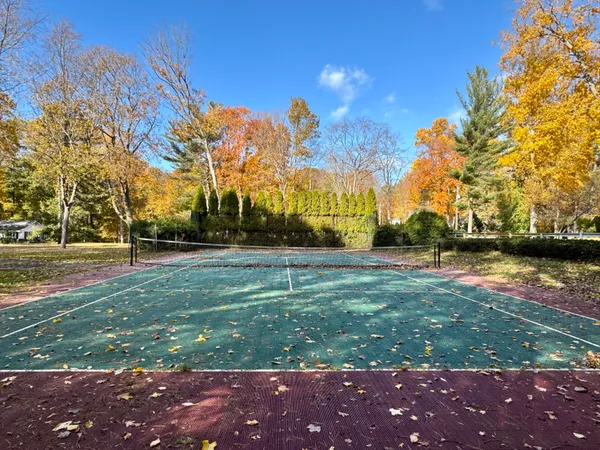 $6,750,000 | 2526 Lakeshore Drive, Fennville, MI 49408
