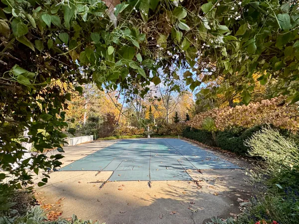 $6,750,000 | 2526 Lakeshore Drive, Fennville, MI 49408