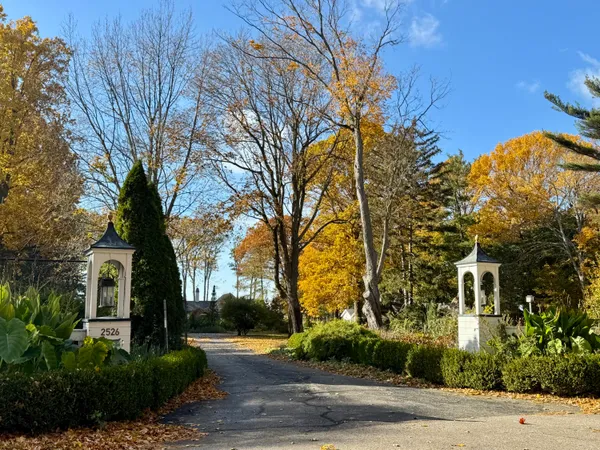 $6,750,000 | 2526 Lakeshore Drive, Fennville, MI 49408