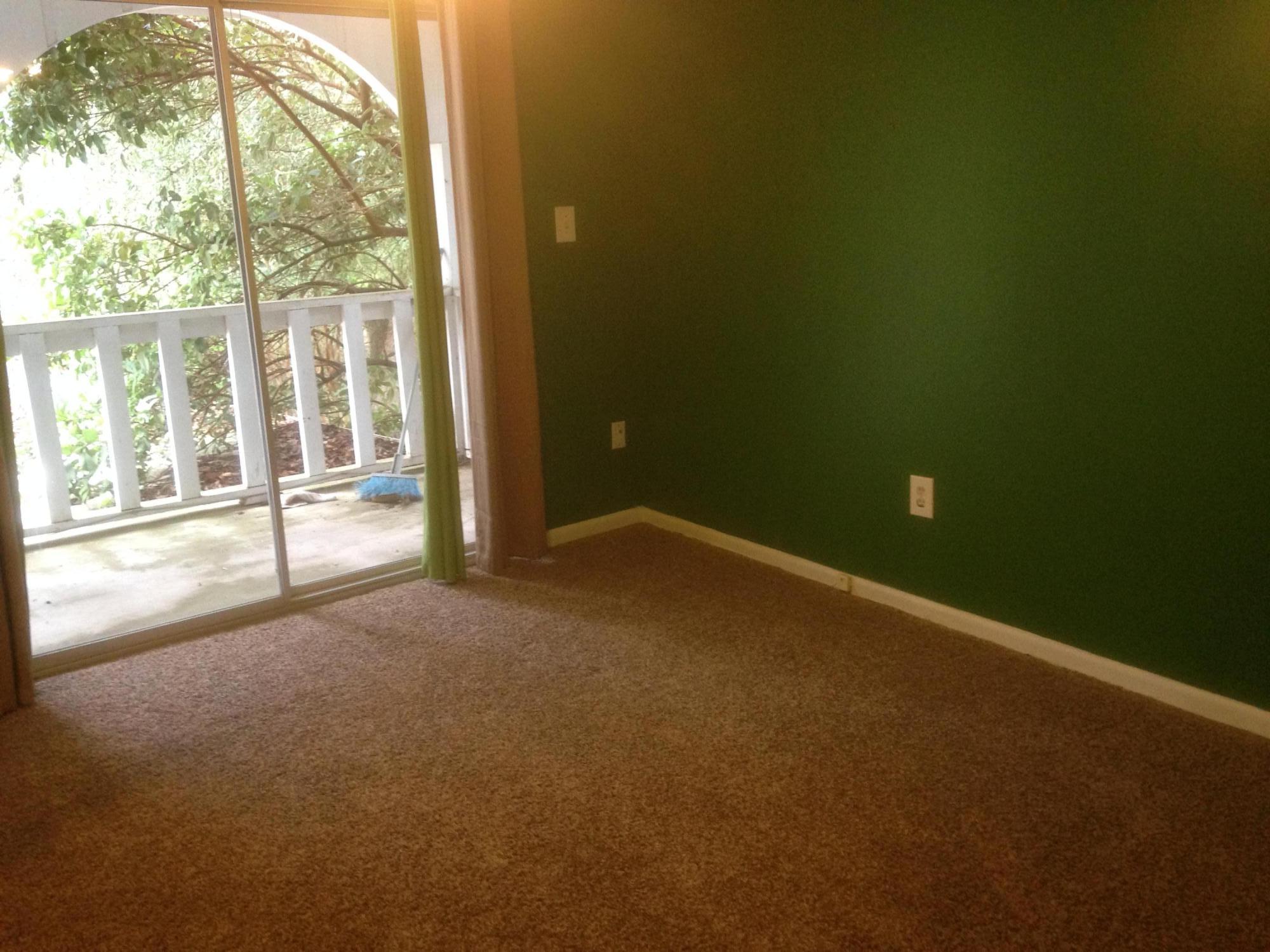 226 Country Club Road Shalimar, FL 32579 - Photo 30 of 35 an empty room with windows