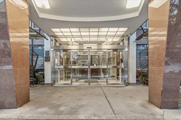 $675,000 | 70-20 108th Street, Unit 9M | Forest Hills