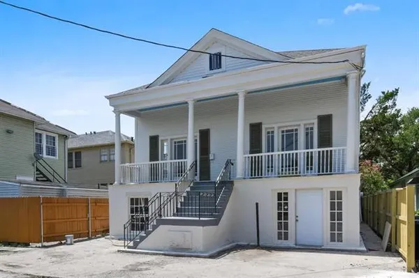 $3,950 | 6326 South Johnson Street, Unit 1, New Orleans, LA 70118