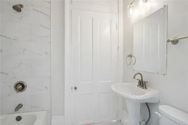 $3,950 | 6326 South Johnson Street, Unit 1, New Orleans, LA 70118