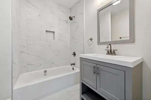 $3,950 | 6326 South Johnson Street, Unit 1, New Orleans, LA 70118