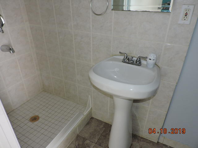 5110 Elmhurst Road, Unit F West Palm Beach, FL 33417 - Photo 6 of 9 DSCN9991