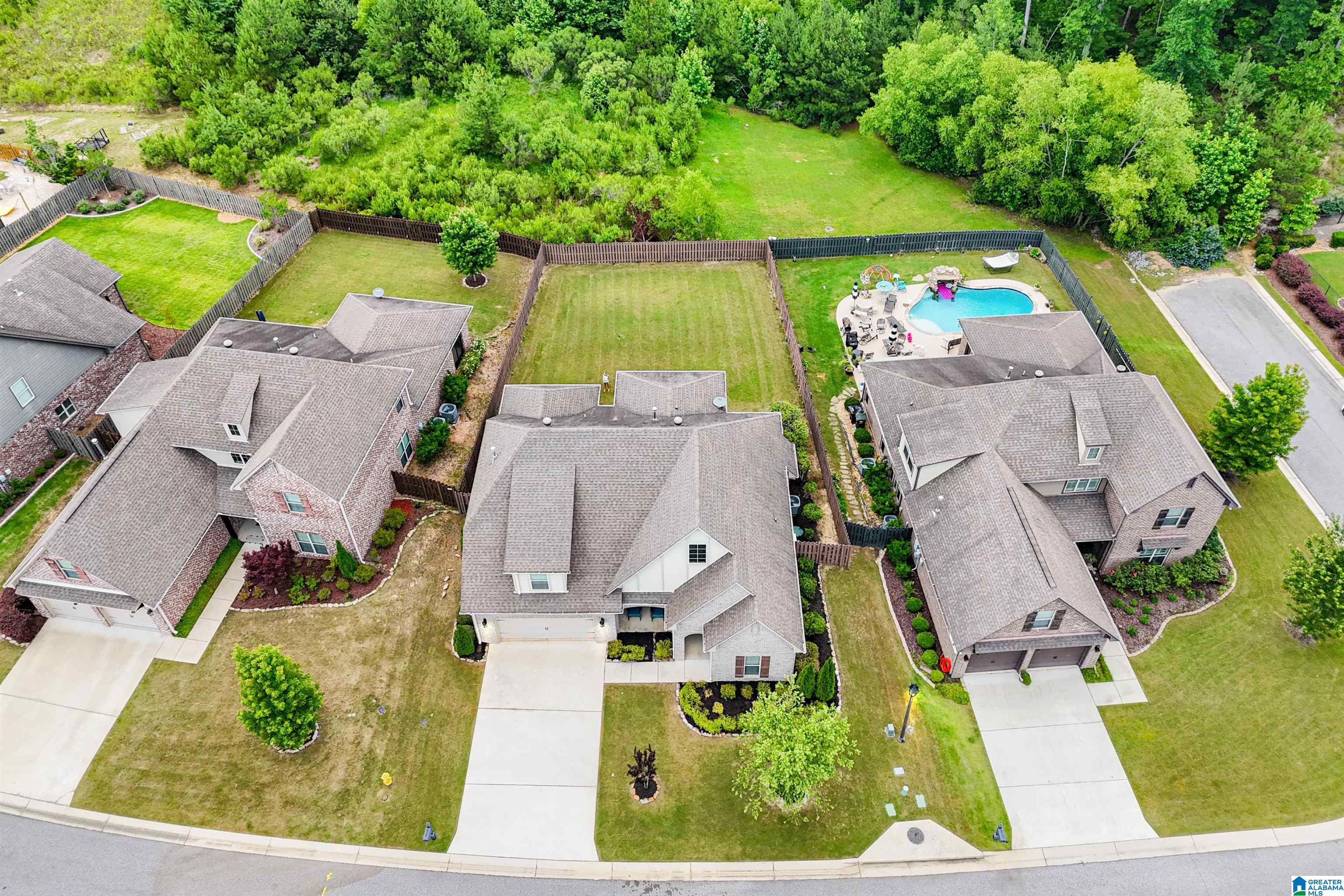 350 Strathaven Circle Pelham, AL 35124 - Photo 39 of 45