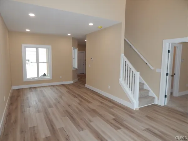 $359,900 | 302 Bunker Hill Way, Syracuse, NY 13207