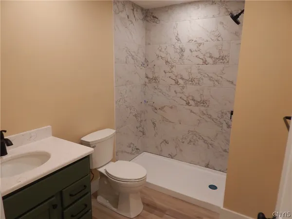 $359,900 | 302 Bunker Hill Way, Syracuse, NY 13207