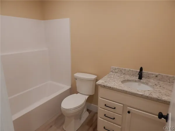 $359,900 | 302 Bunker Hill Way, Syracuse, NY 13207