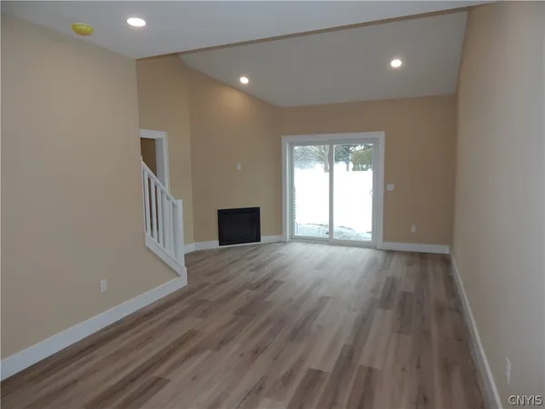 $359,900 | 302 Bunker Hill Way, Syracuse, NY 13207